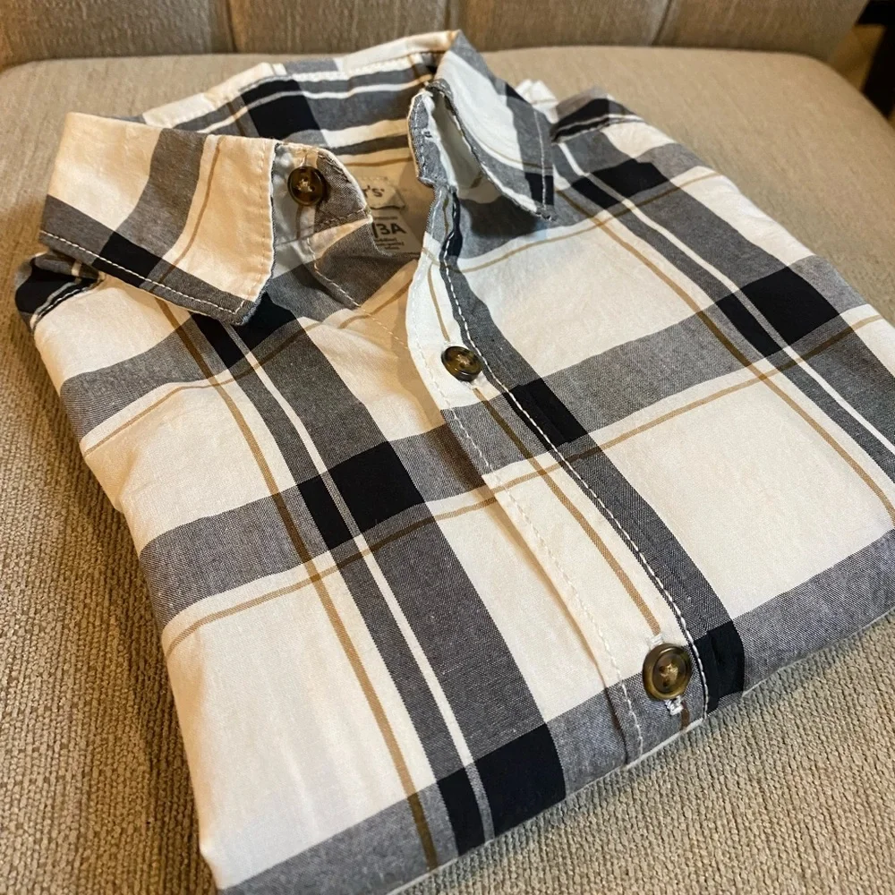 Carters NWT Bundle of (2) OshKosh Button Down  Long Sleeve Shirts - Sz 3T